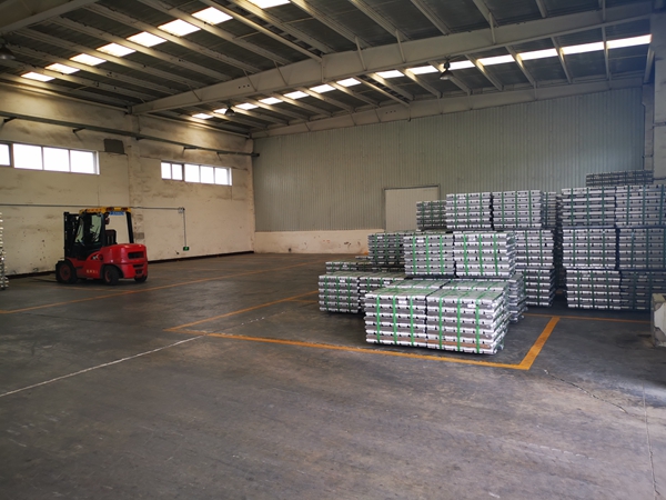 鋁錠、鋁液設(shè)備