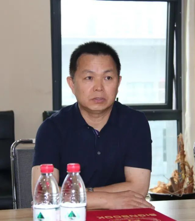 愛心奶情系學(xué)子，公益情溫暖人心—河南花花牛乳業(yè)集團(tuán)助力基金會(huì)“圓夢(mèng)計(jì)劃?一杯奶”公益項(xiàng)目，愛心捐贈(zèng)善款50萬元！